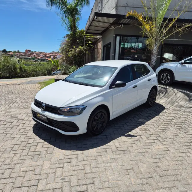 Carro Volkswagen Polo 2025 Track 1.0 Flex 12V 5p