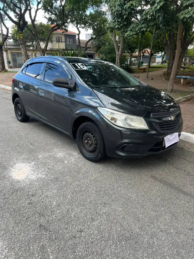Carro Chevrolet Onix 2016 1.0 LS SPE/4