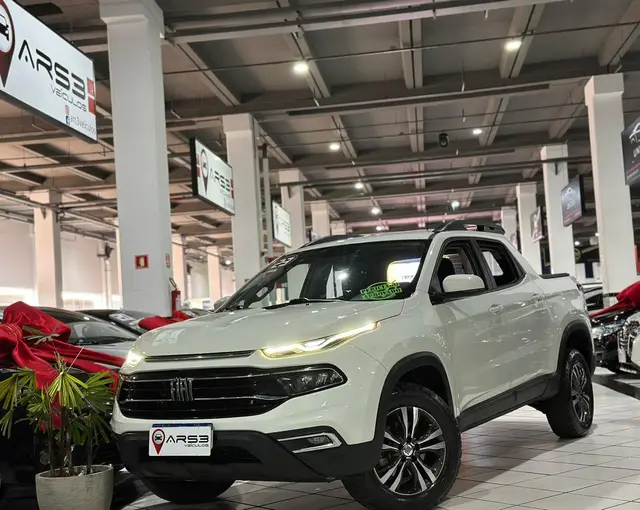 Carro Fiat Toro 2023 Freedom 2.0 TDI 4x4 (Aut)