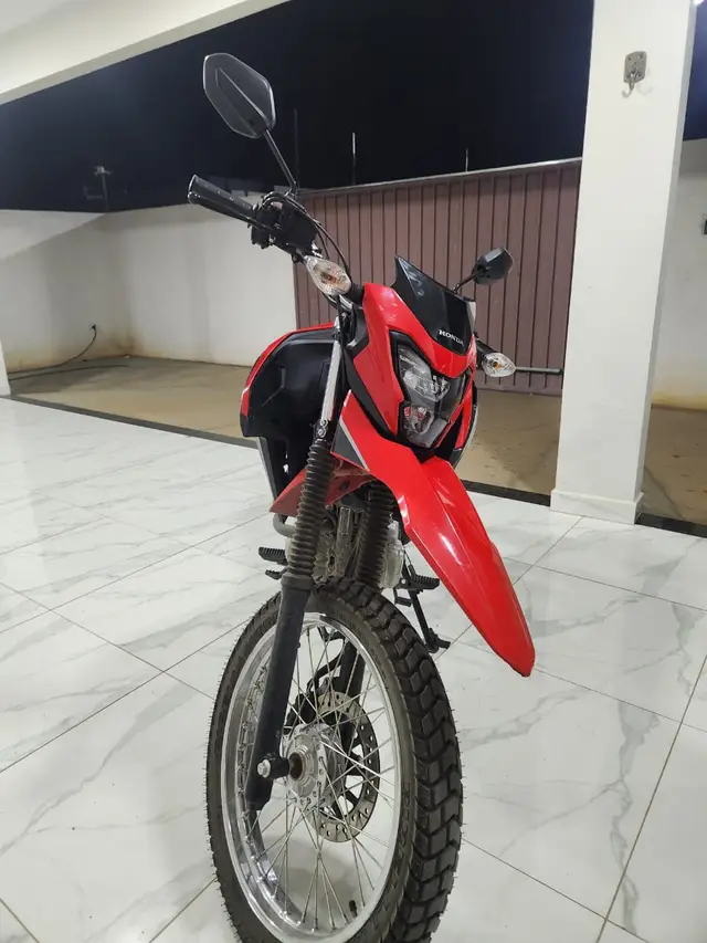 Moto Honda NXR 160 2025 Bros CBS