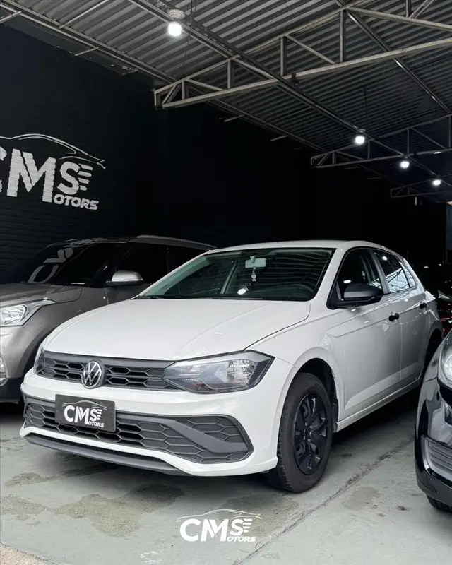Carro Volkswagen Polo 2025 Track 1.0 Flex 12V 5p