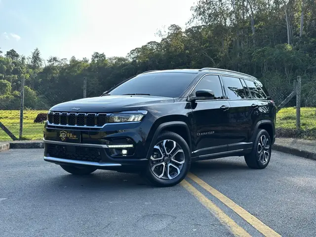 Carro Jeep Commander 2023 Limited 1.3 T270