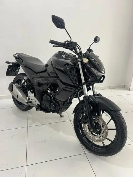 Moto Yamaha Fazer FZ15 2023 ABS