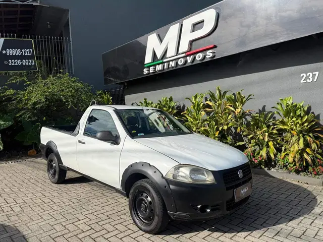 Carro Fiat Strada 2013 Working 1.4 (Flex)