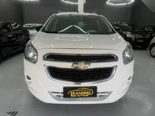 Carro Chevrolet Spin 2014 LT 5S 1.8 (Aut) (Flex)