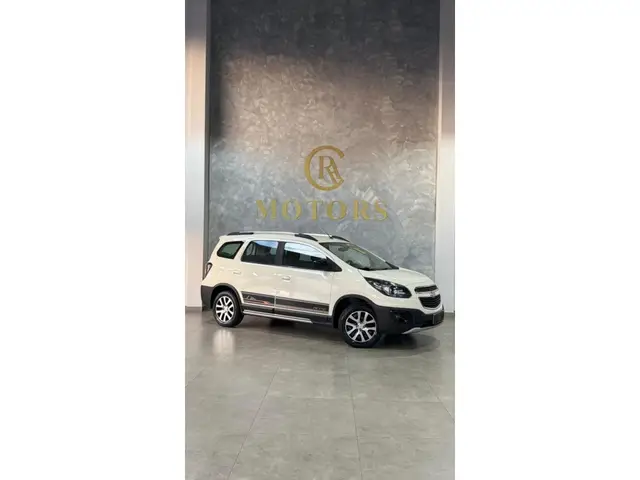 Carro Chevrolet Spin 2016 Activ 1.8 (Flex)