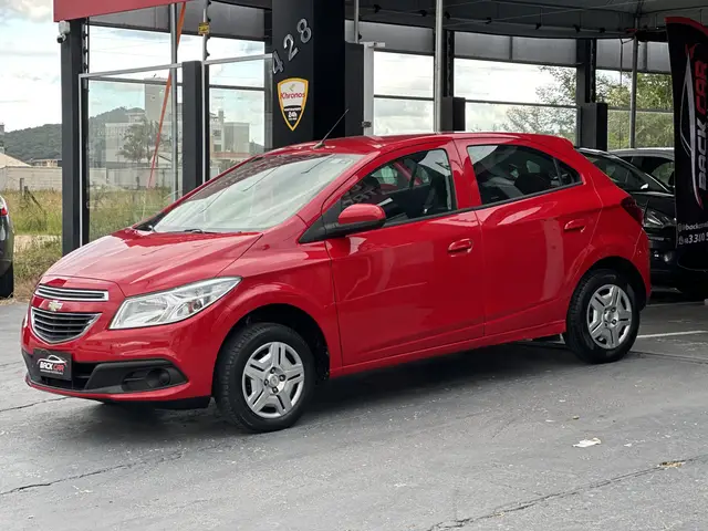 Carro Chevrolet Onix 2013 1.0 LT SPE/4