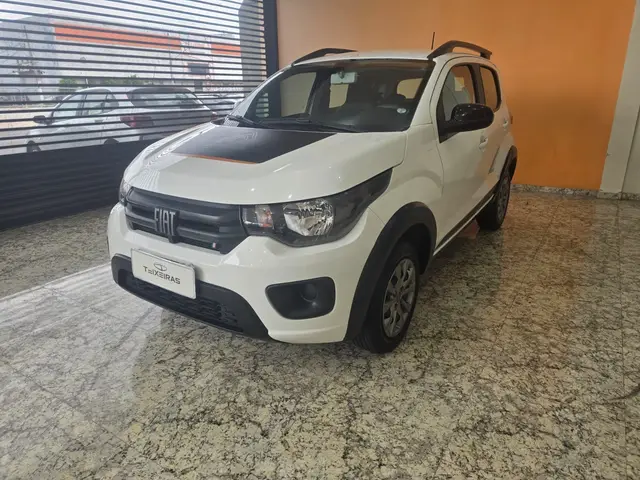 Carro Fiat Mobi 2024 Trekking 1.0