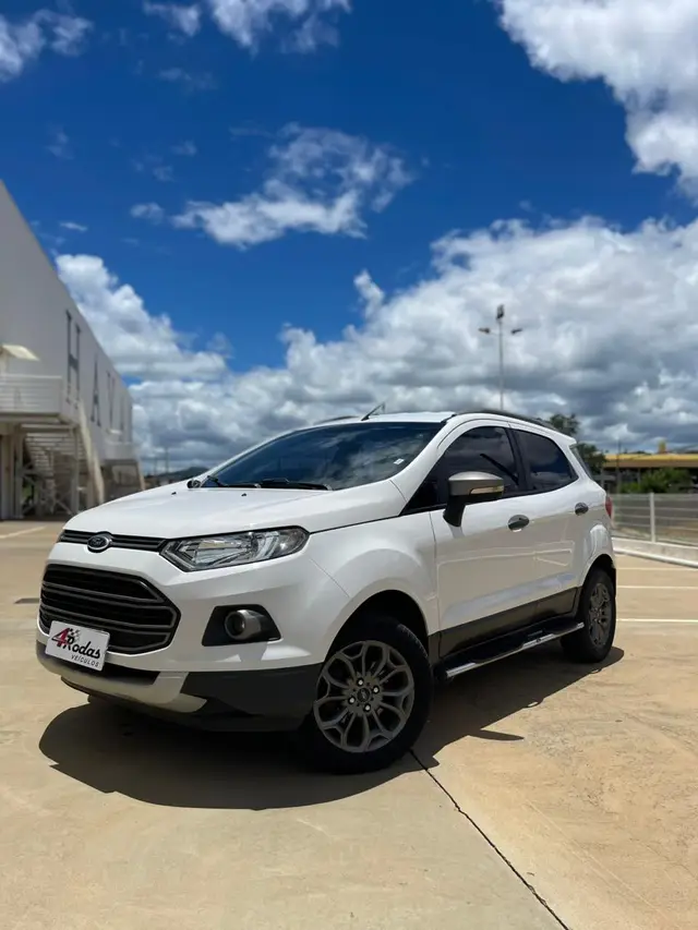 Carro Ford EcoSport 2014 Ecosport Freestyle Plus 1.6 16V (Flex)