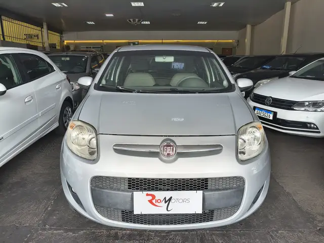 Carro Fiat Palio 2013 Essence 1.6 16V (Flex)