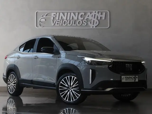 Carro Fiat Fastback 2024 Limited Edition Powered by Abarth