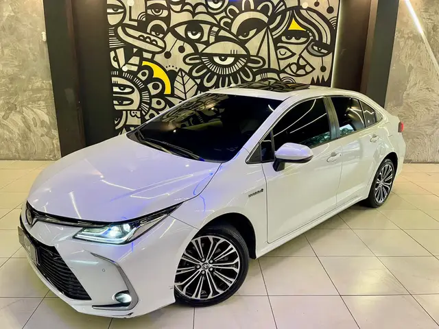 Carro Toyota Corolla 2023 Altis Hybrid Premium 1.8 Flex