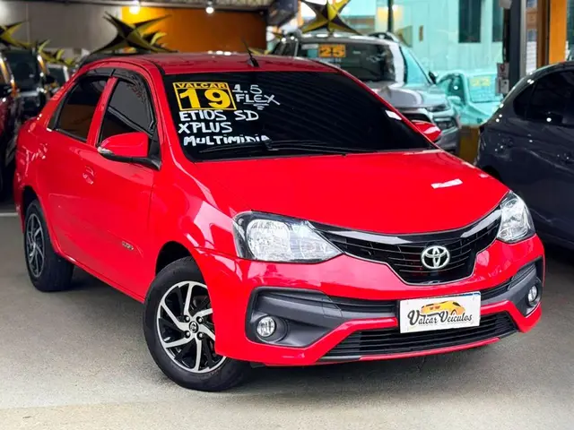Carro Toyota Etios Sedan 2019 X Plus 1.5 (Aut) (Flex)