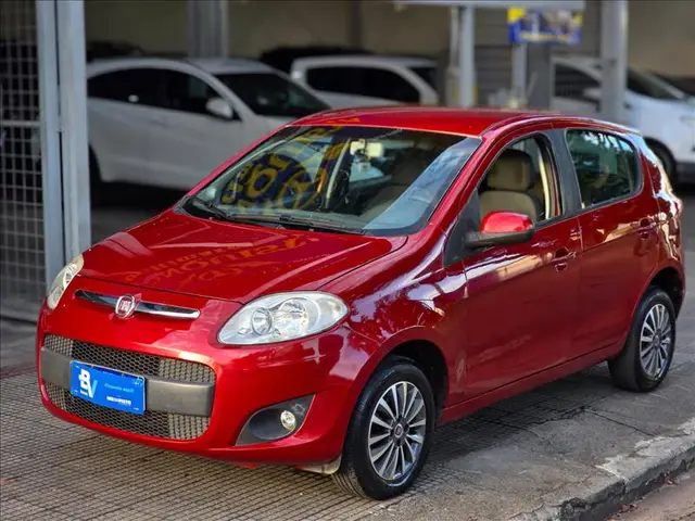 Carro Fiat Palio 2013 Attractive 1.0 8V (Flex)