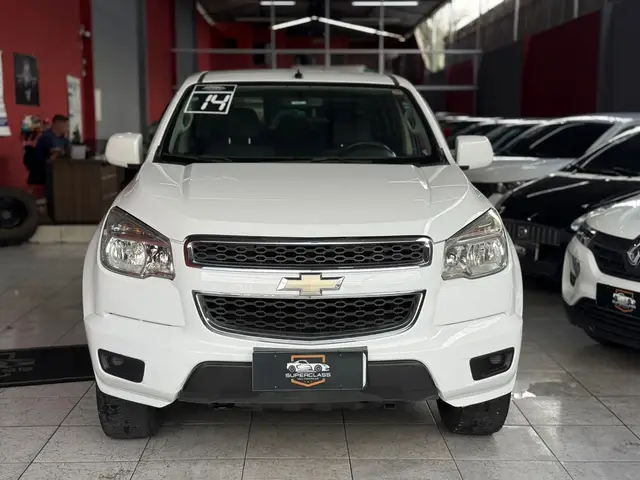 Carro Chevrolet S10 Cabine Dupla 2014 S10 LS 2.4 4x2 (Cab Dupla) (Flex)