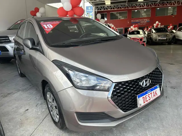 Carro Hyundai HB20 2019 1.0 Unique (Flex)