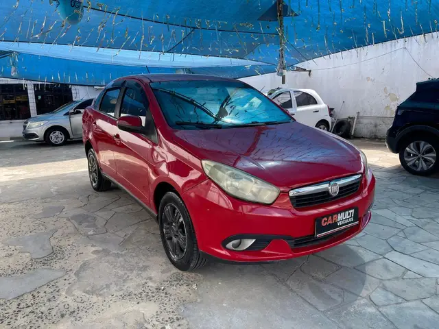 Carro Fiat Grand Siena 2013 Tetrafuel 1.4 8V