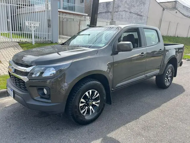 Carro Chevrolet S10 Cabine Dupla 2022 S10 2.8 CTDI LS 4WD (Cabine Dupla)