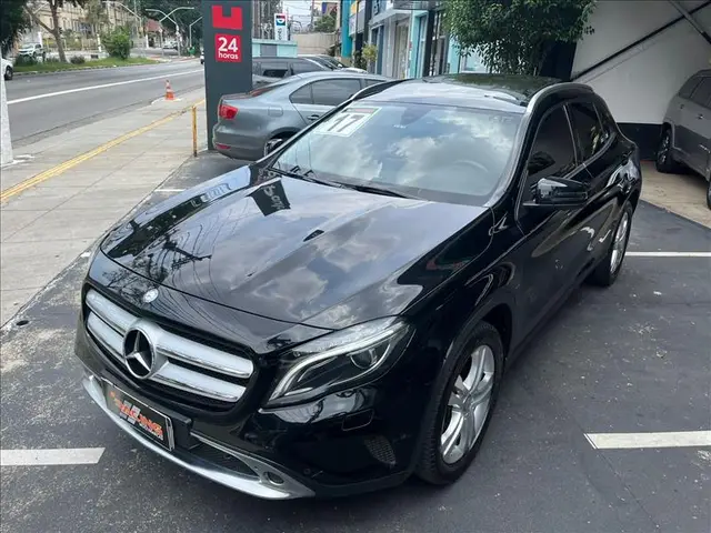 Carro Mercedes-Benz GLA 200 2017 GLA 200 1.6 Enduro