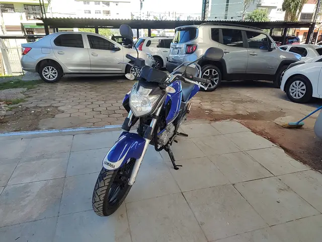 Moto Yamaha YS 250 Fazer 2013 Blueflex