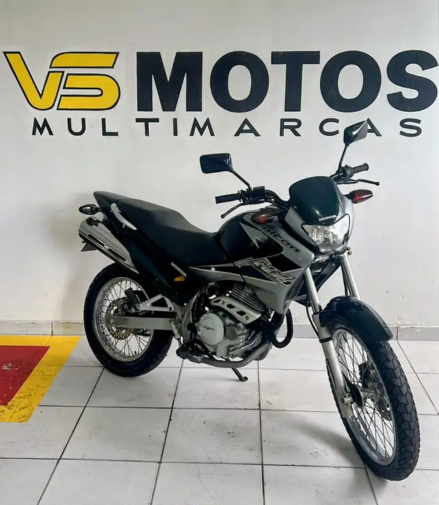 Moto Honda NX 4 Falcon 2001 400