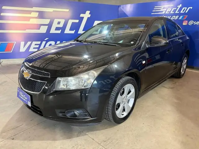 Carro Chevrolet Cruze 2014 HB Sport LTZ 1.8 16V FlexP. 5p Mec