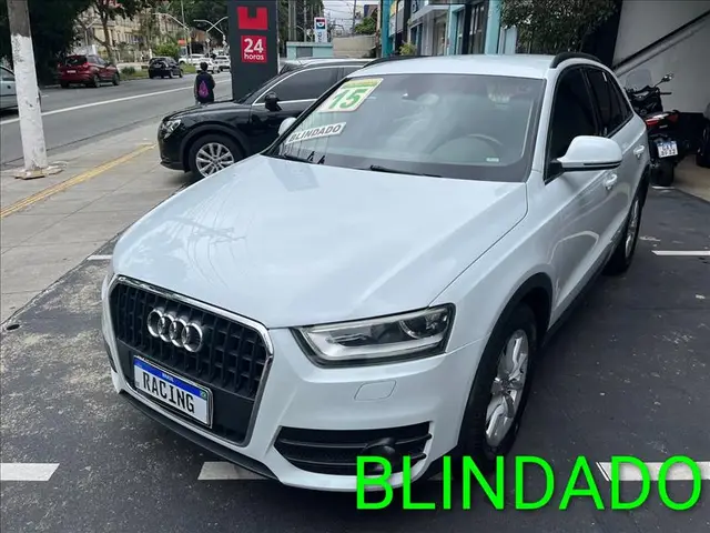 Carro Audi Q3 2015 2.0 TFSI Attraction S Tronic Quattro