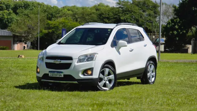 Carro Chevrolet Tracker 2014 LTZ 1.8 16v Ecotec (Aut) (Flex)