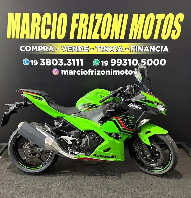 Moto Kawasaki Ninja 2023 400
