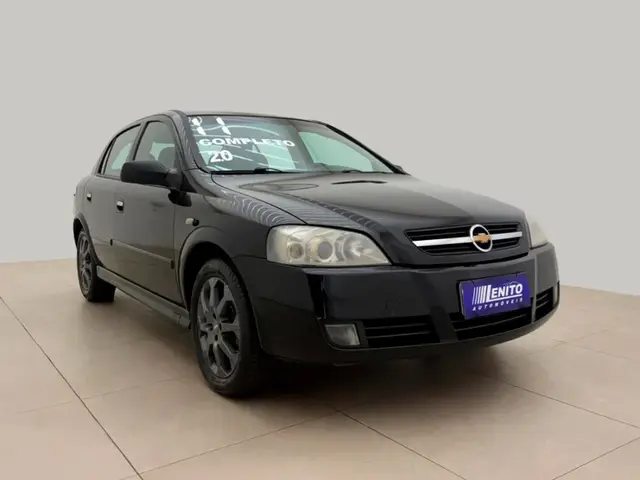 Carro Chevrolet Astra Sedan 2011 Advantage 2.0 (Flex)