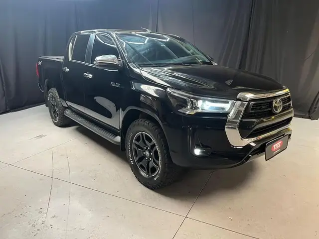 Carro Toyota Hilux Cabine Dupla 2021 SRX 2.8 TDI CD 4x4 (Aut)