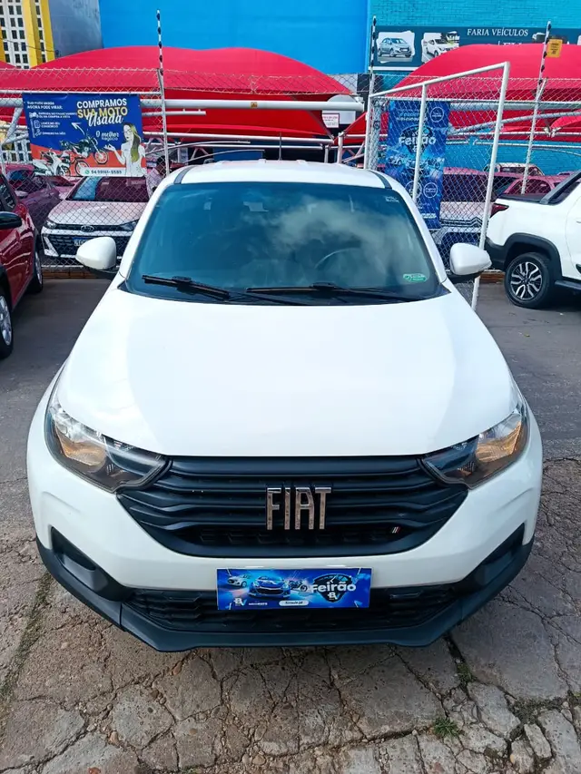 Carro Fiat Strada 2023 Freedom 1.3 CD (Flex)