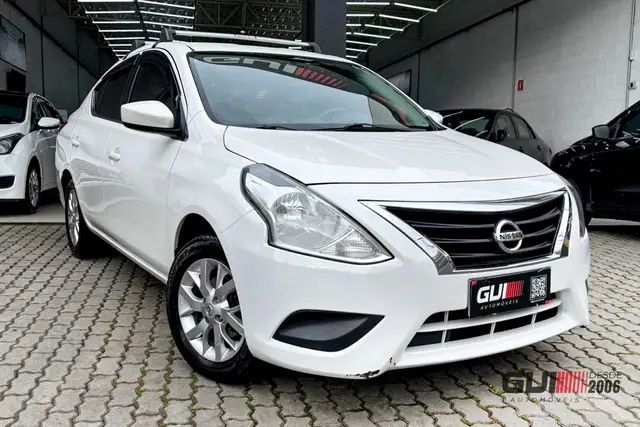 Carro Nissan Versa 2016 1.6 16V SL (Flex)