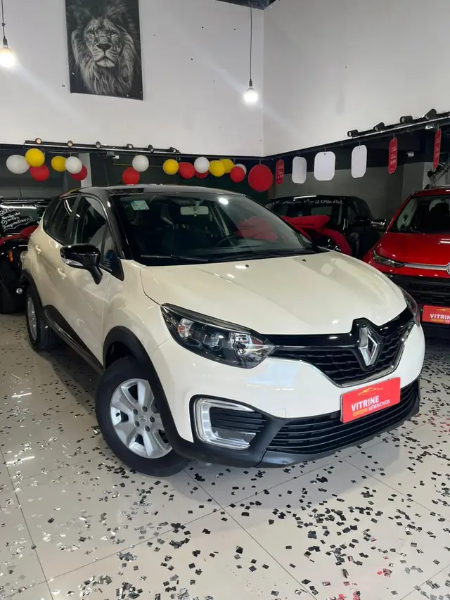 Carro Renault Captur 2019 Life 1.6 16v SCe CVT (Flex)