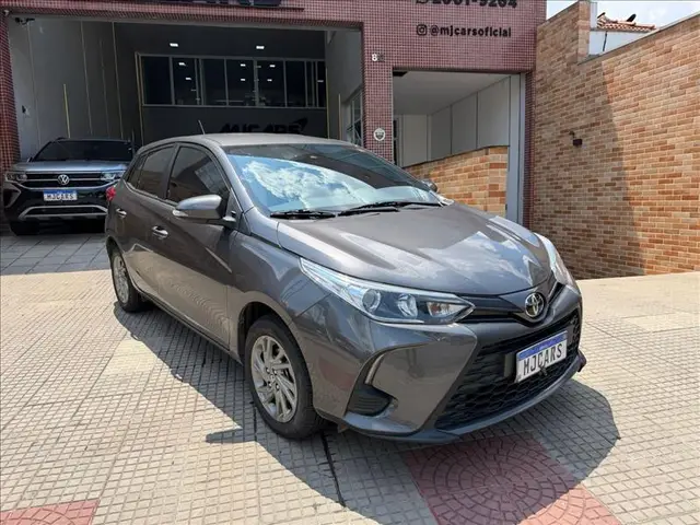 Carro Toyota Yaris Sedan 2023 XS 1.5 (Flex) (Aut)