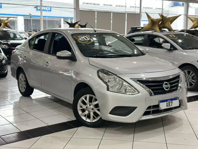 Carro Nissan Versa 2020 1.0 12V (Flex)