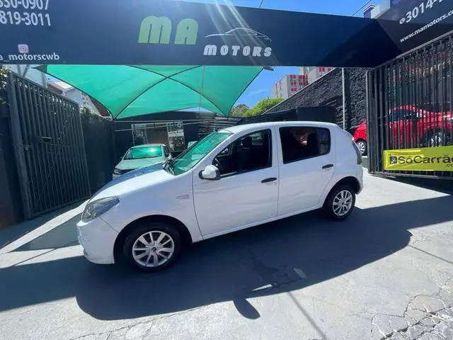 Carro Renault Sandero 2014 Authentique 1.0 16V (flex)