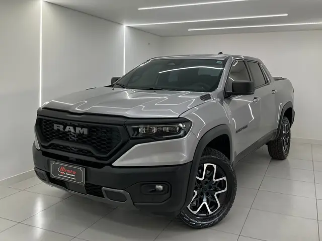 Carro Ram Rampage 2024 Rebel 2.0 Turbo