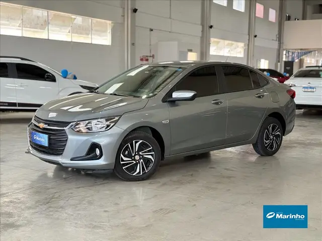 Carro Chevrolet Onix Plus 2025 LT 1.0