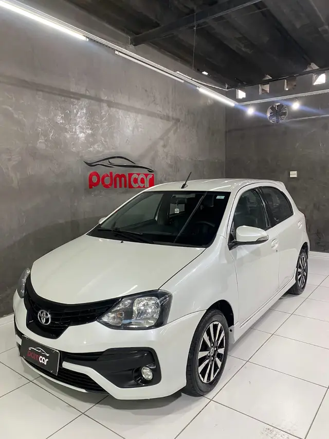 Carro Toyota Etios 2019 XLS 1.5 (Aut) (Flex)