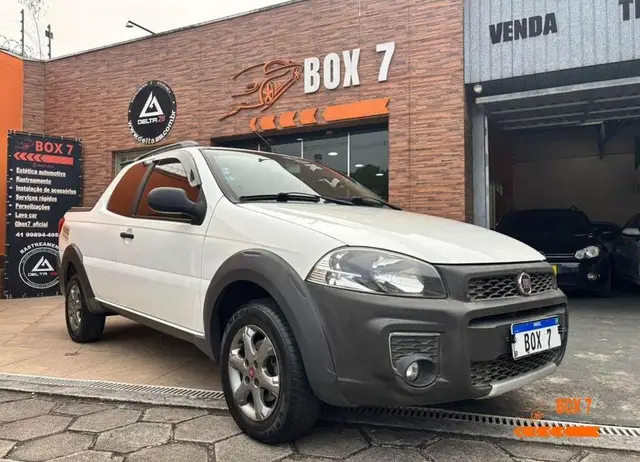 Carro Fiat Strada 2016 Working 1.4 (Flex) (Cabine Dupla)