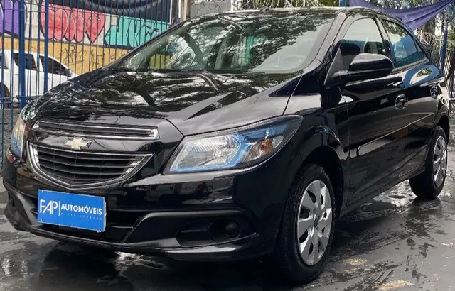 Carro Chevrolet Onix 2014 1.4 LT SPE/4