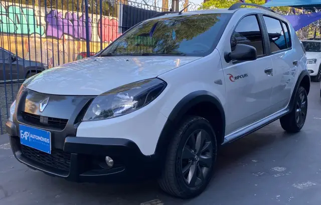 Carro Renault Sandero Stepway 2012 Rip Curl 1.6 16V (Flex)