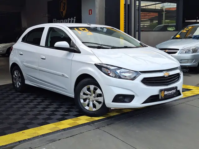 Carro Chevrolet Onix 2019 1.0 LT SPE/4