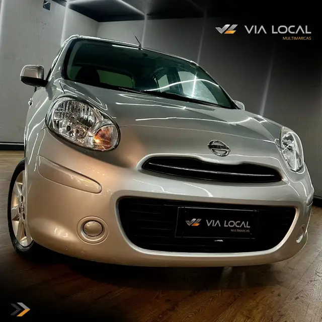Carro Nissan March 2013 1.0 16V S (Flex)