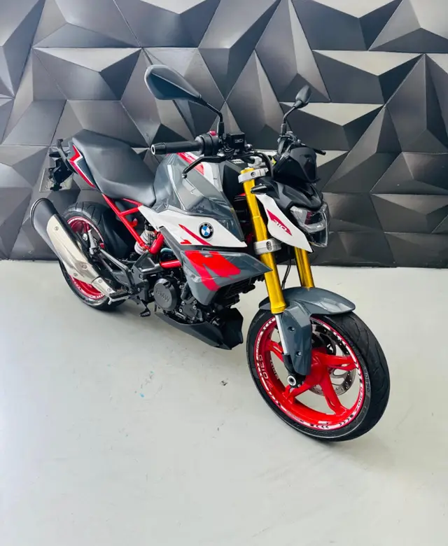 Moto BMW G 310 R 2023 ABS