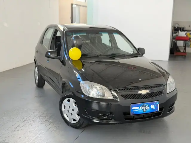 Carro Chevrolet Celta 2013 LT 1.0 (Flex)