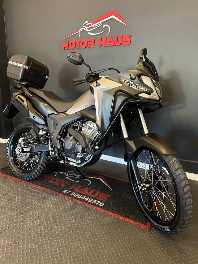 Moto Honda XRE Sahara 300 2025 ABS