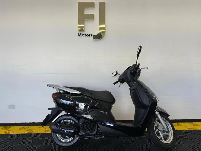 Moto Honda LEAD 2010 110