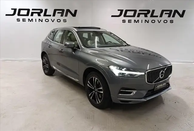 Carro Volvo XC60 2021 Momentum T8 2.0 Hybrid AWD (Aut)